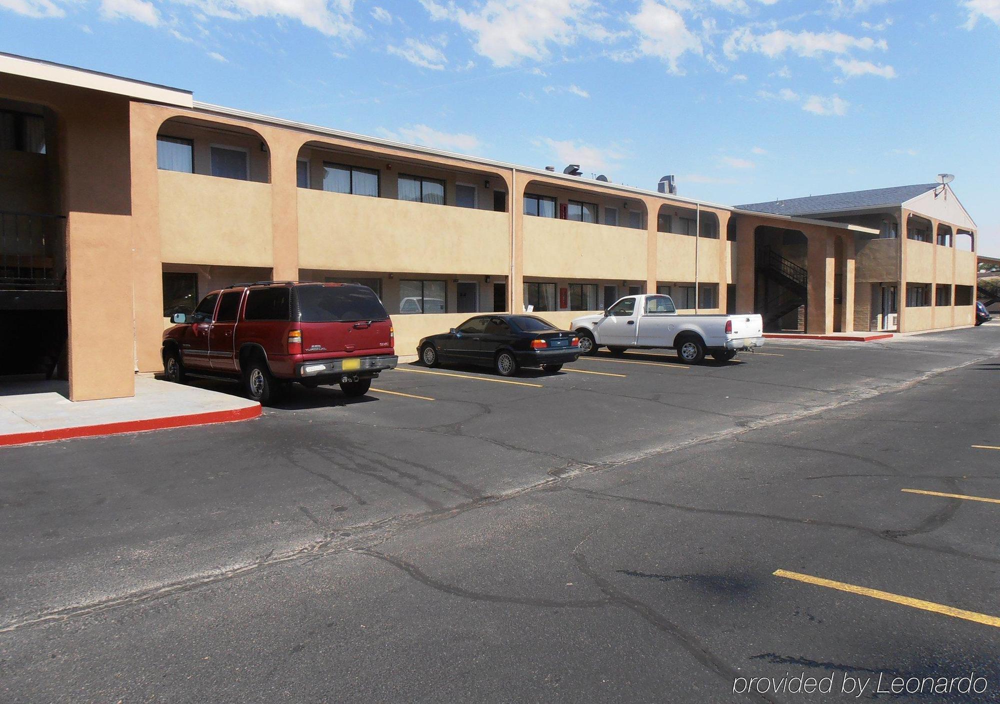 Desert Sands Inn & Suites Albuquerque Exterior foto